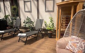 Platan Apartmanhaz